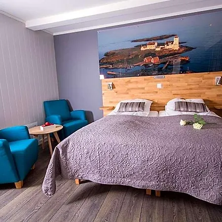 Grimstad Vertshus Hotel 3*