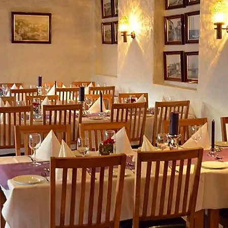 Grimstad Vertshus Hotel 3*