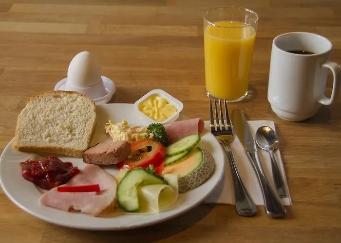 Grimstad Vertshus Отель Гримстад